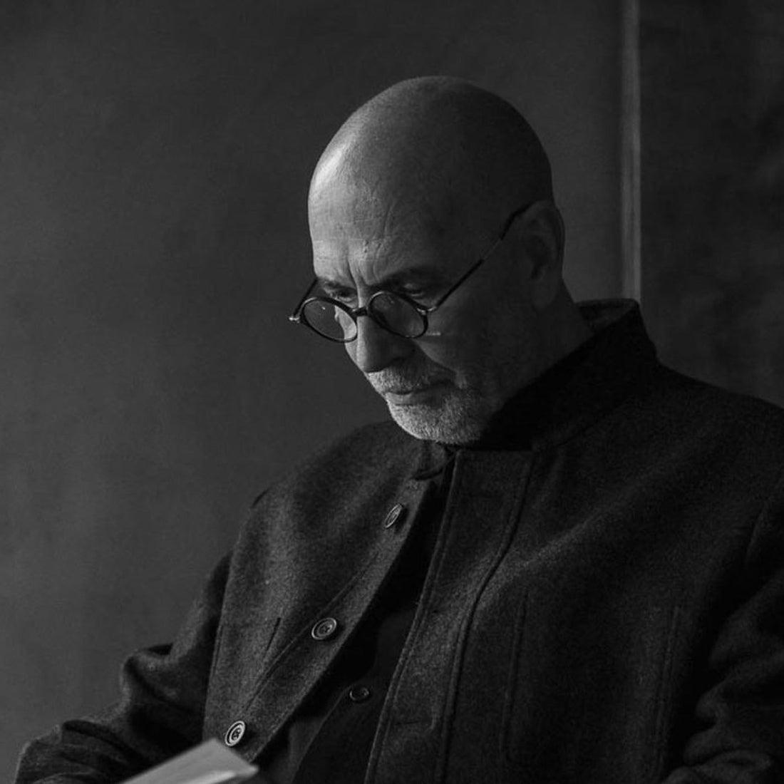 Roberto Lazzeroni-Space Furniture SG