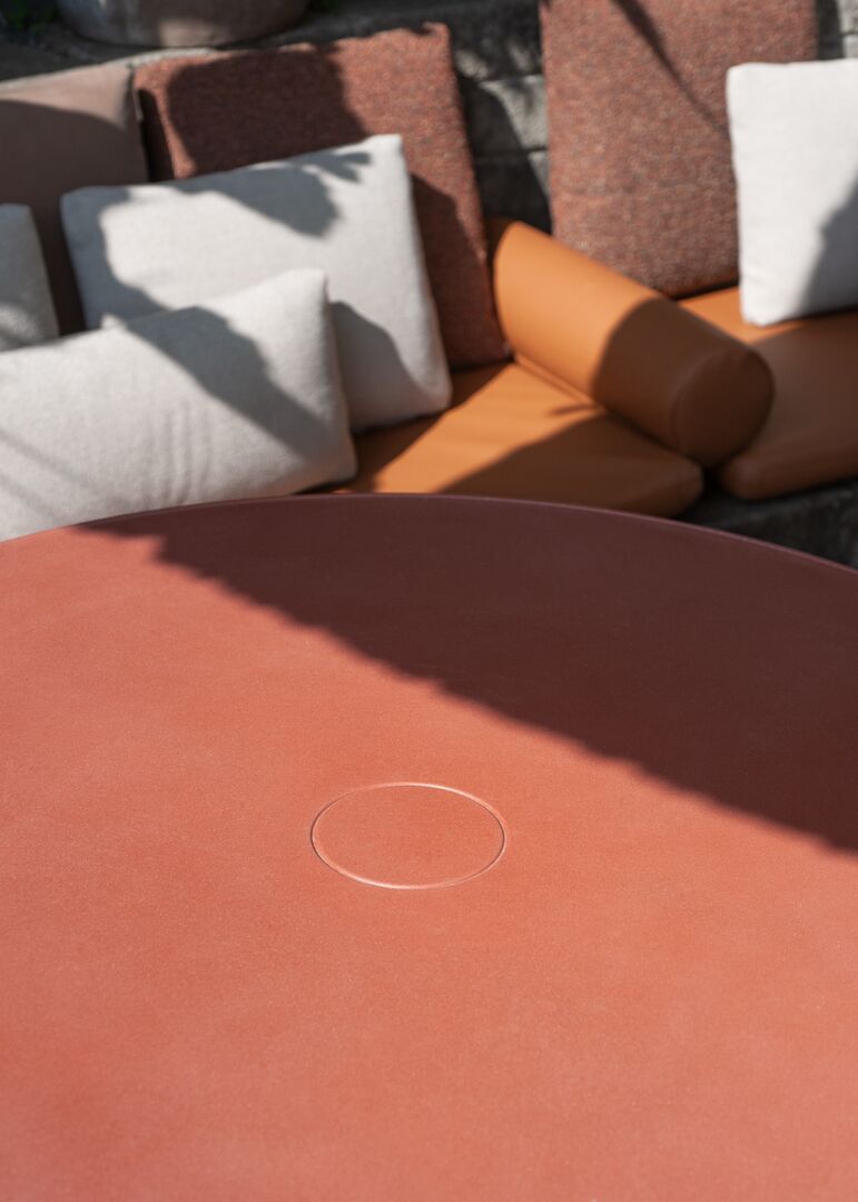 Pilar Outdoor Coffee Table