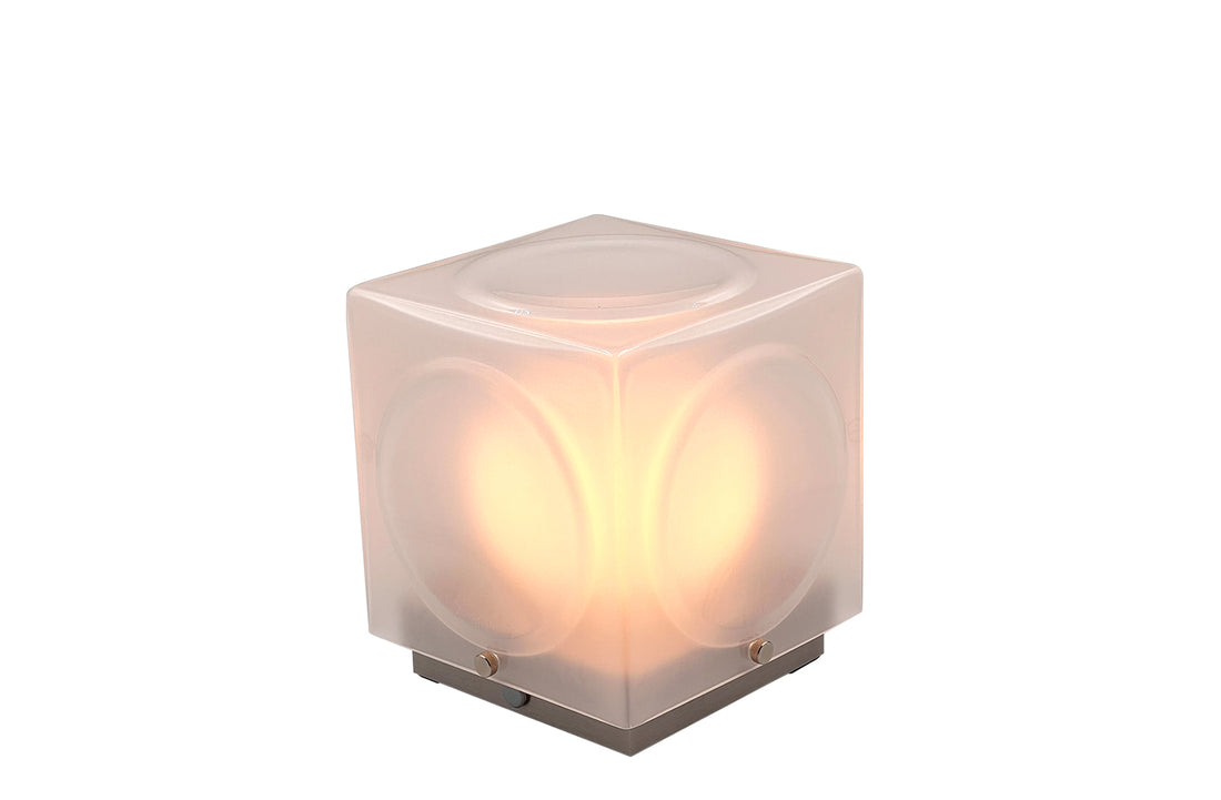 Frosted Glass / Brushed Silver