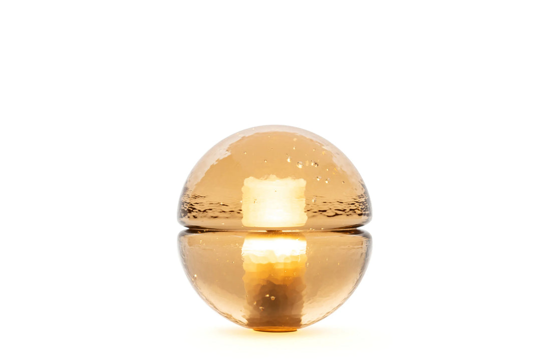 Sepia / LED 2500K / 5V USB-C power adapter (not included)