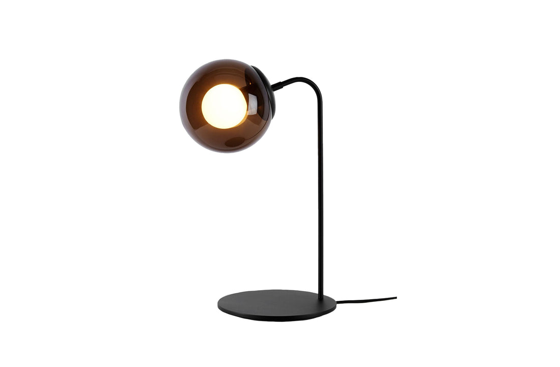 Black/Smoke / LED - Universal Voltage