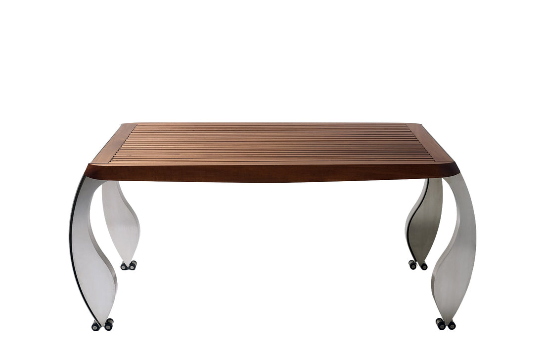 Steel and massive wood