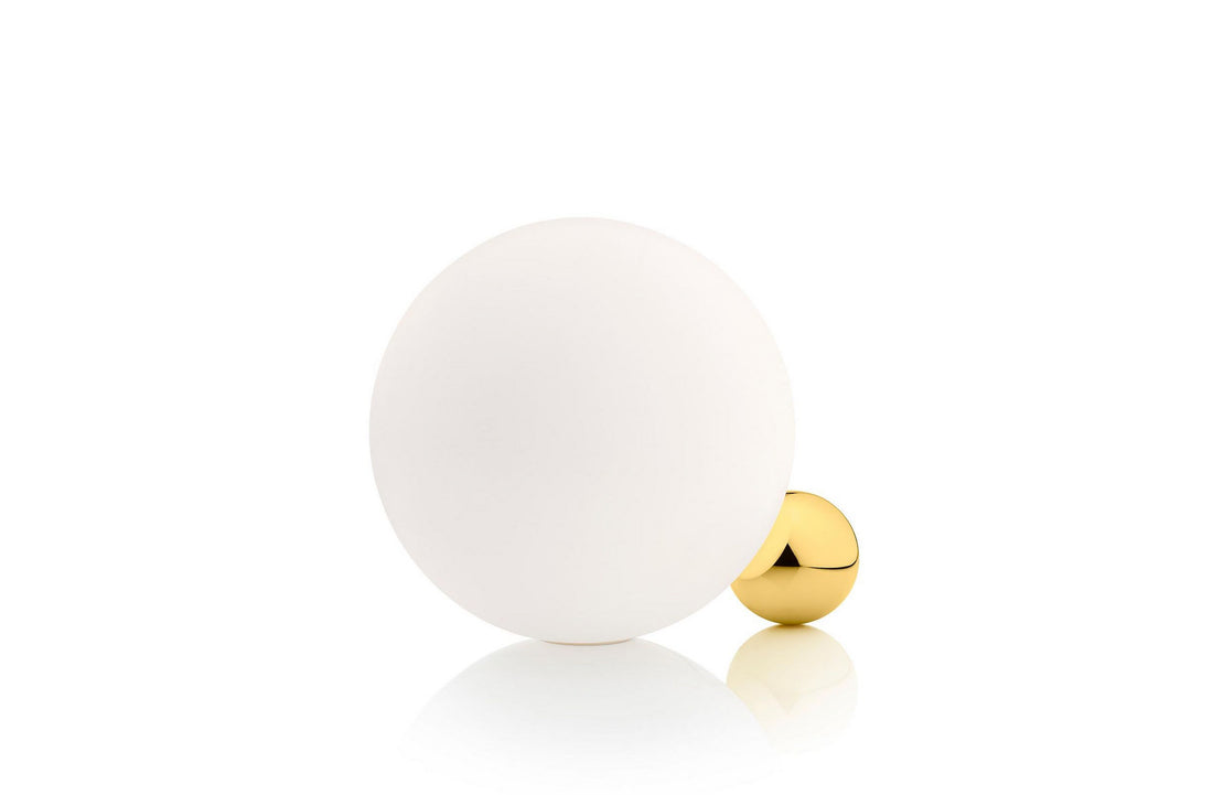 Gold / Includes 1 COB LED 16W 900lm total 2700K CRI83 DIMMABLE