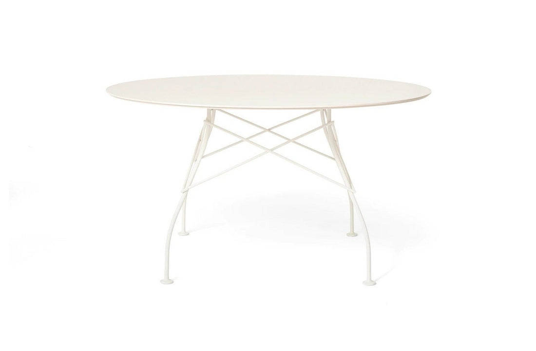 White Stoneware in Solid Colour/White