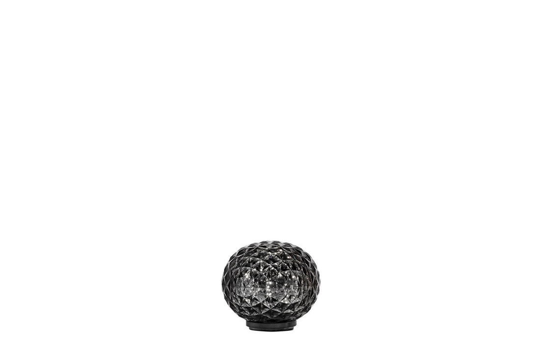 Dimmerable Battery / Transparent Smoke